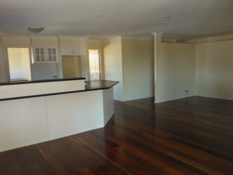 104 Santa Isobel Boulevard, Pacific Pines QLD 4211