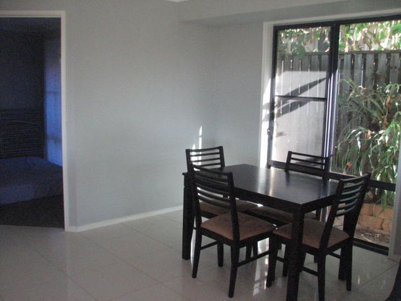 13 Whitely Circuit, Maudsland QLD 4210