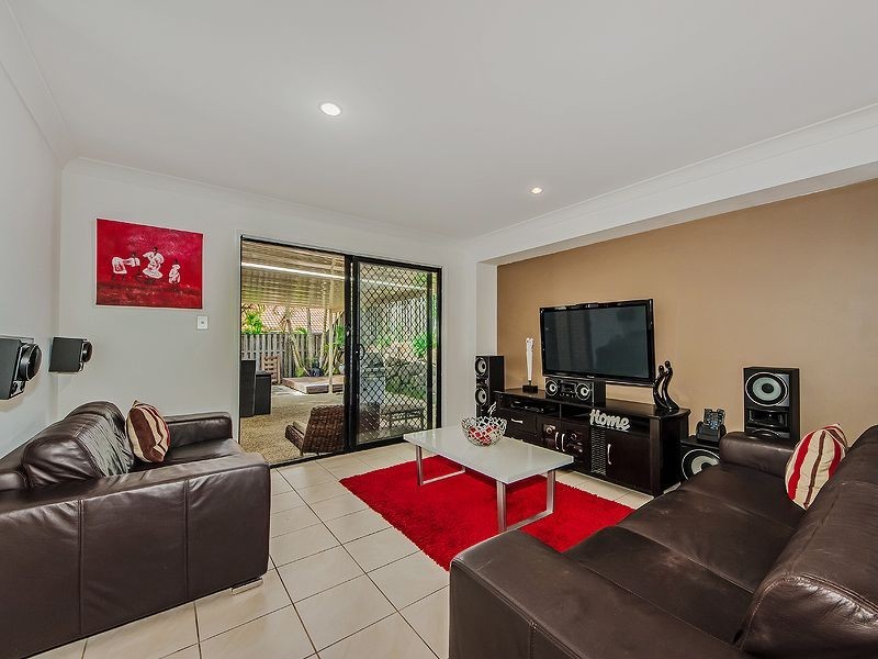 41 Penrhyn Street, Pacific Pines QLD 4211