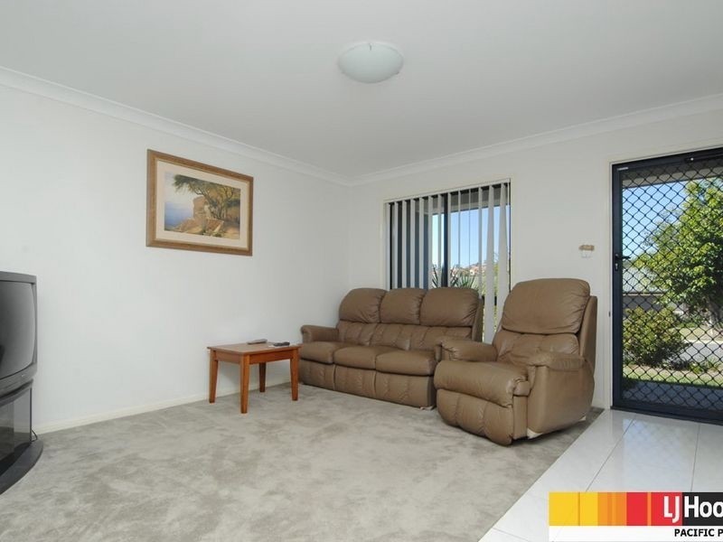 1/26 Witheren Circuit, Pacific Pines QLD 4211