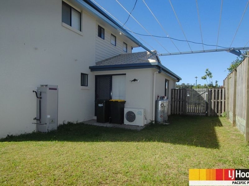 1/26 Witheren Circuit, Pacific Pines QLD 4211