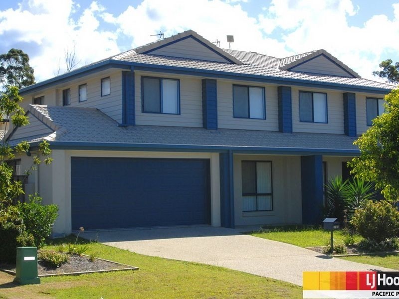 1/26 Witheren Circuit, Pacific Pines QLD 4211