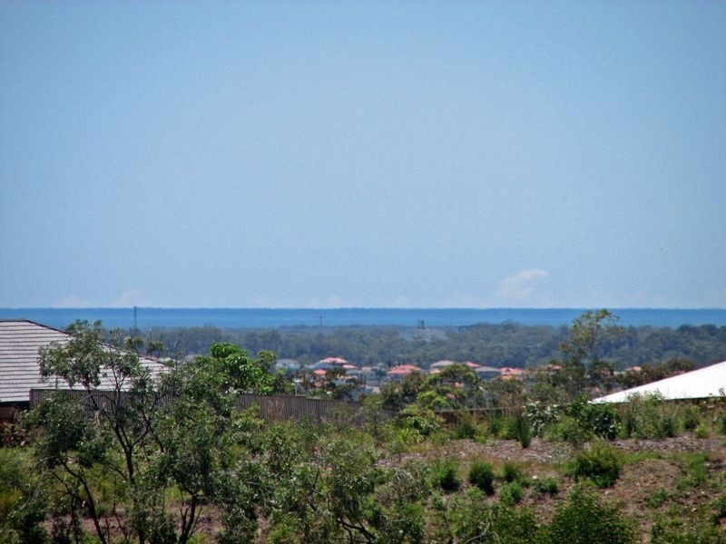 25 Mcauley Street, Pacific Pines QLD 4211