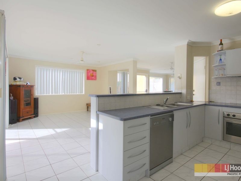 24 Molokai Crescent, Pacific Pines QLD 4211