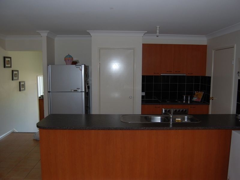 12 Sheffield Circuit, Pacific Pines QLD 4211