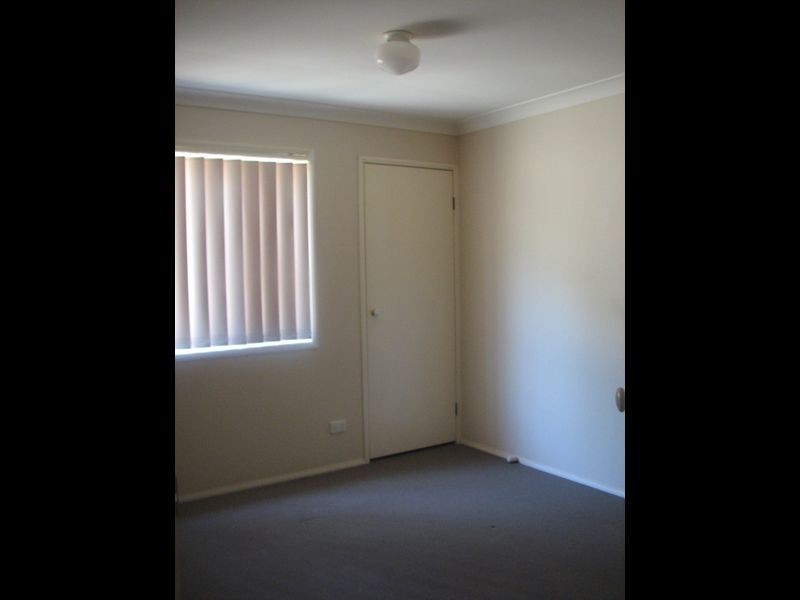 89 Pacific Pines Boulevard, Pacific Pines QLD 4211