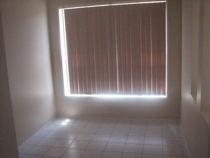 89 Pacific Pines Boulevard, Pacific Pines QLD 4211