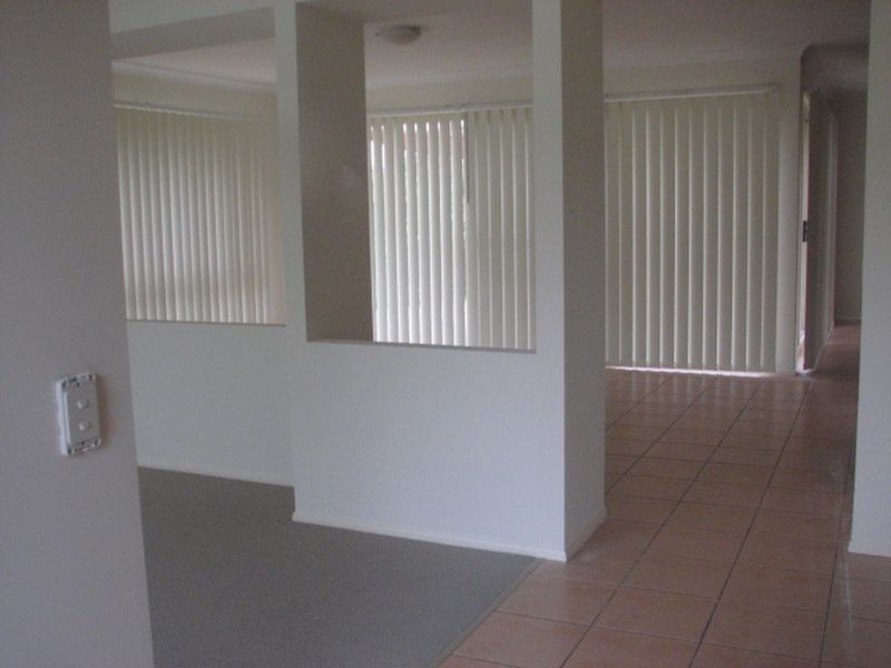 21 Easter Crescent, Pacific Pines QLD 4211