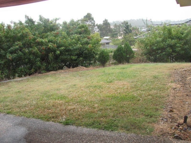 21 Easter Crescent, Pacific Pines QLD 4211