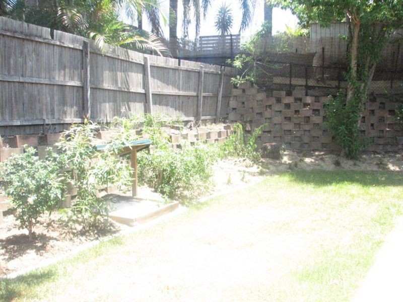 2/7 Cinema Court, Oxenford QLD 4210