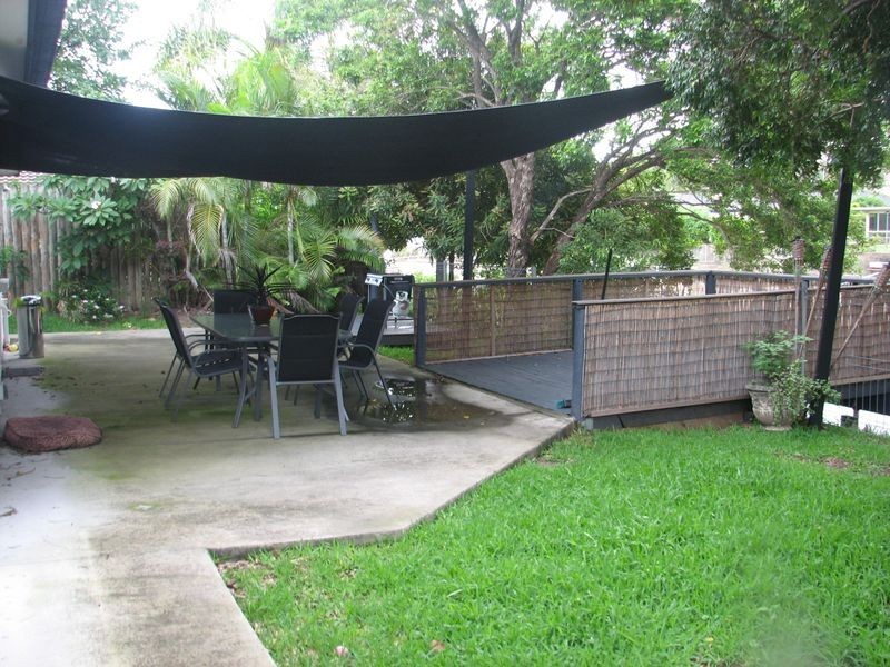 5 Key West, Broadbeach Waters QLD 4218