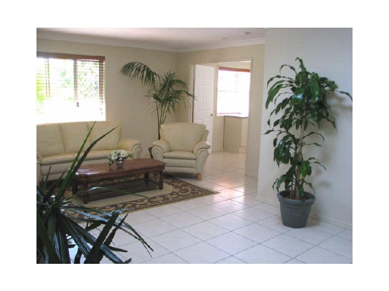 Pacific Pines QLD 4211