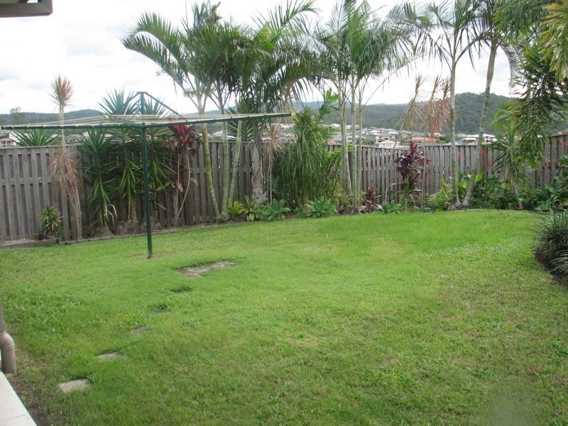 37 Angourie Crescent, Pacific Pines QLD 4211