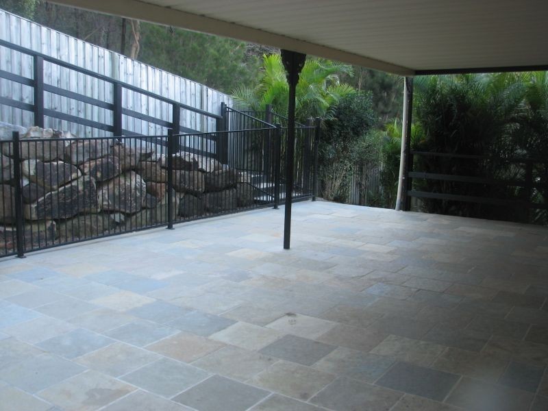 14 Amanu Crescent, Pacific Pines QLD 4211