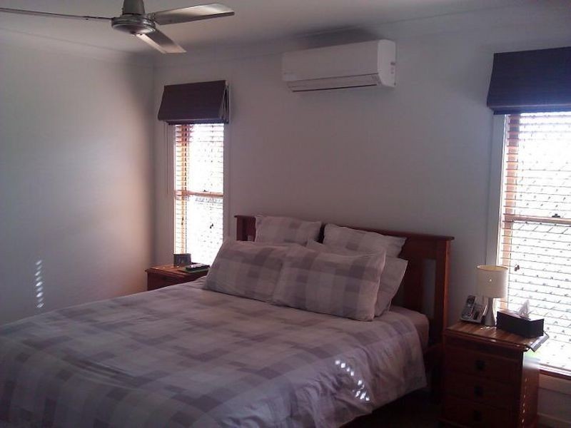 23 Sangster Crescent, Pacific Pines QLD 4211