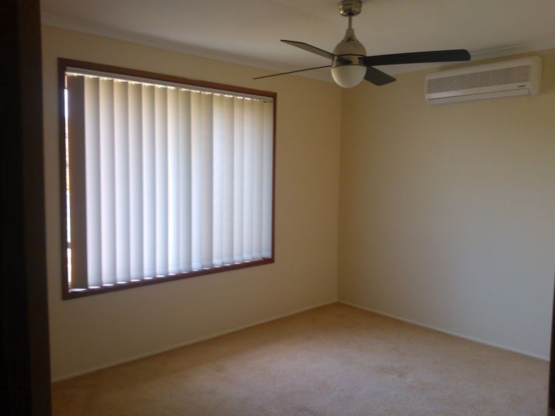 64 Studio Drive, Oxenford QLD 4210