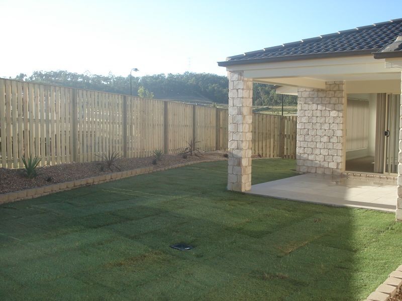 23 Barradeen Circuit, Pacific Pines QLD 4211