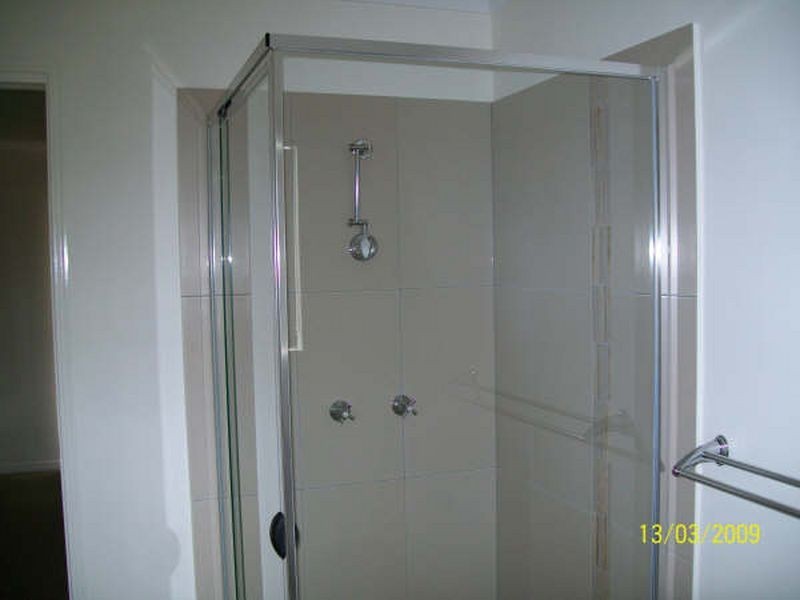 23 Barradeen Circuit, Pacific Pines QLD 4211