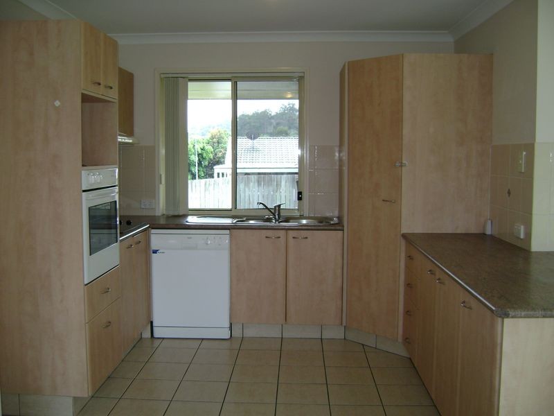 36 Pinevale Drive, Oxenford QLD 4210