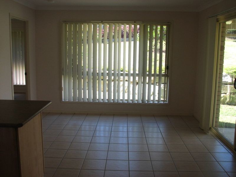 36 Pinevale Drive, Oxenford QLD 4210