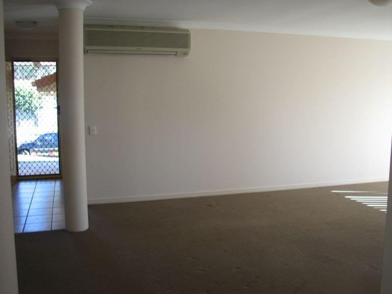 36 Pinevale Drive, Oxenford QLD 4210