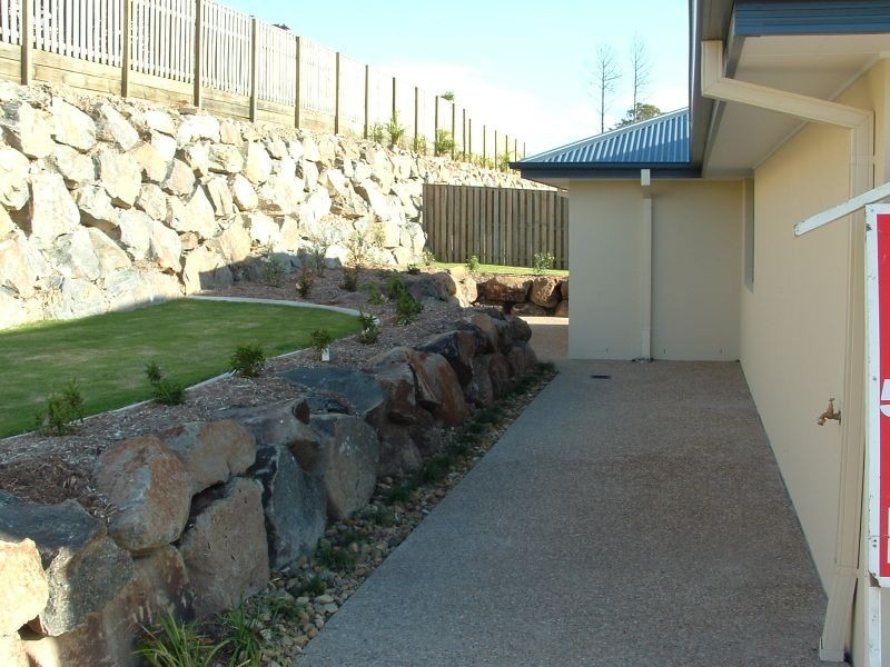 13 Augustus Street, Pacific Pines QLD 4211