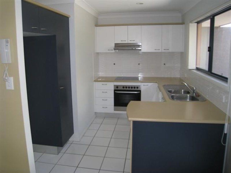 69/31 Archipelago Street, Pacific Pines QLD 4211