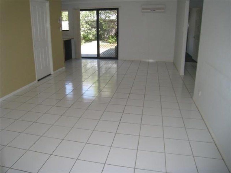 69/31 Archipelago Street, Pacific Pines QLD 4211