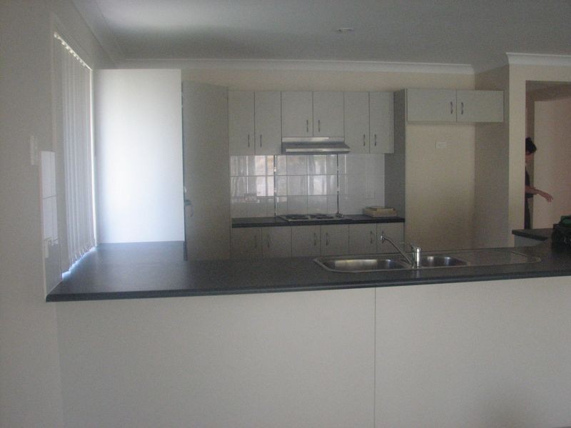 23 Shannonbrook Grove, Oxenford QLD 4210