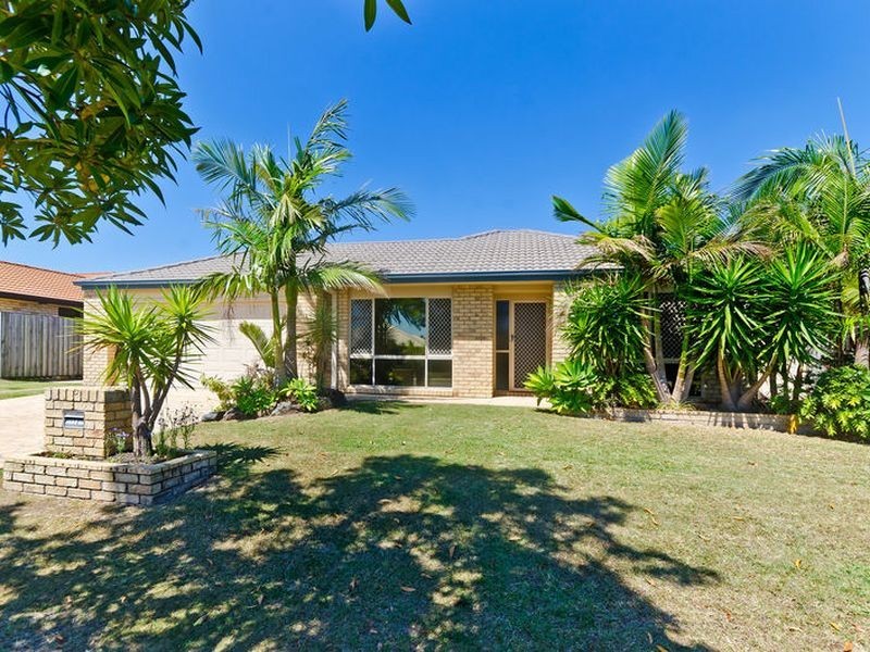 114 Santa Isobel Boulevard, Pacific Pines QLD 4211