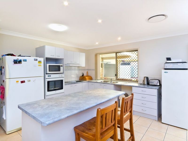 114 Santa Isobel Boulevard, Pacific Pines QLD 4211