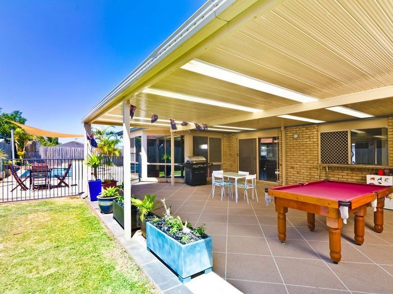 114 Santa Isobel Boulevard, Pacific Pines QLD 4211