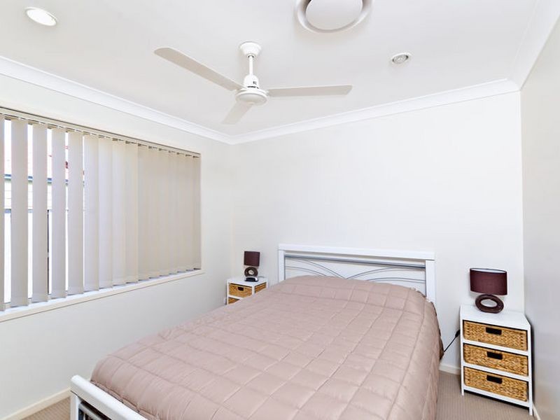 114 Santa Isobel Boulevard, Pacific Pines QLD 4211