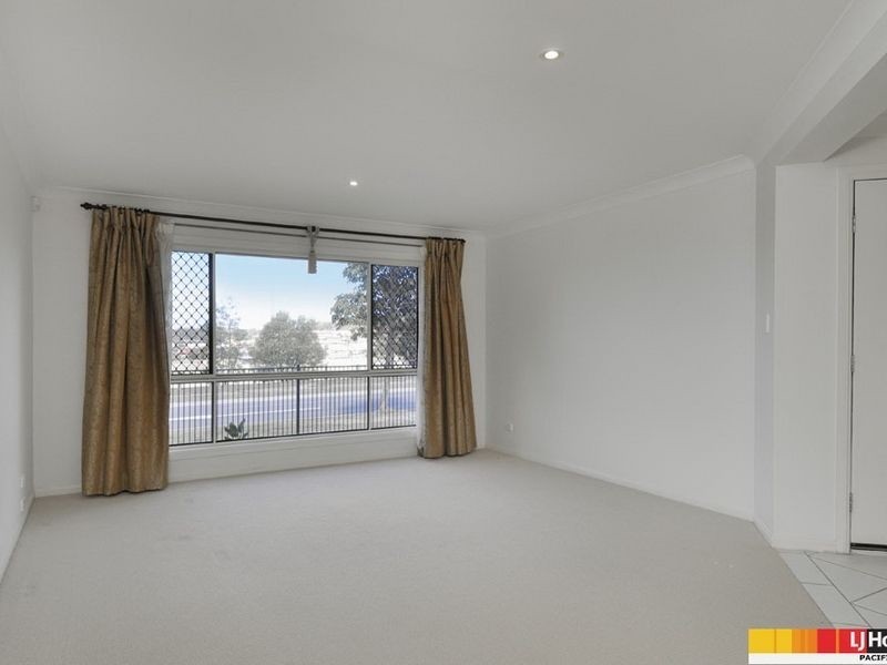 13 Mellum Circuit, Pacific Pines QLD 4211