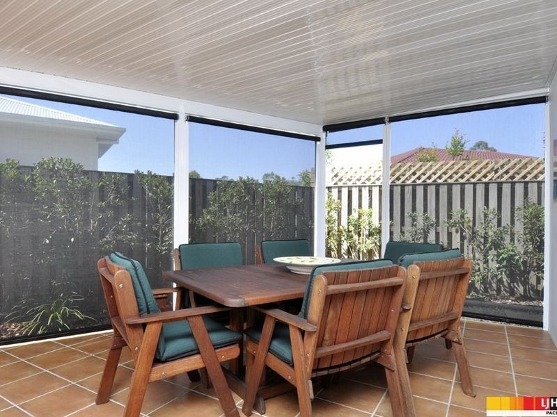 15 A Shannonbrook Grove, Oxenford QLD 4210