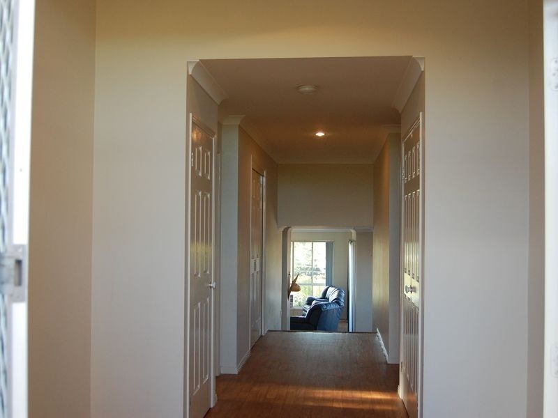 16 Bonin Close, Pacific Pines QLD 4211