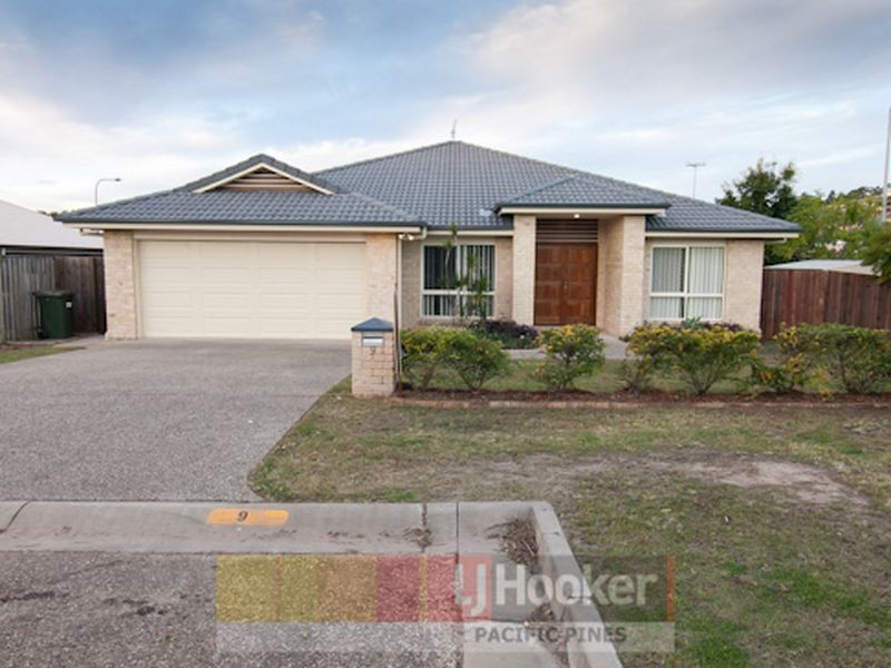 9 Witheren Circuit, Pacific Pines QLD 4211