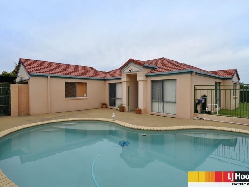 20 Howland Circuit, Pacific Pines QLD 4211