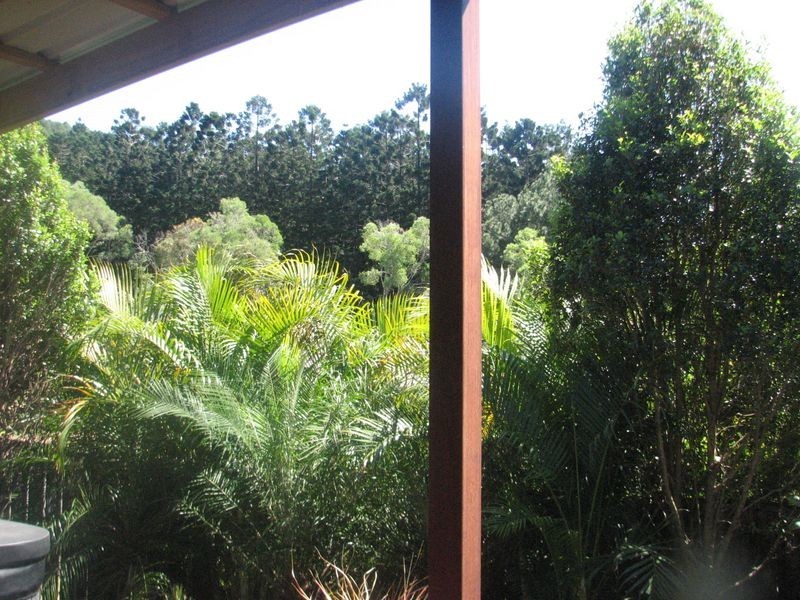 6 Lambert Drive, Maudsland QLD 4210
