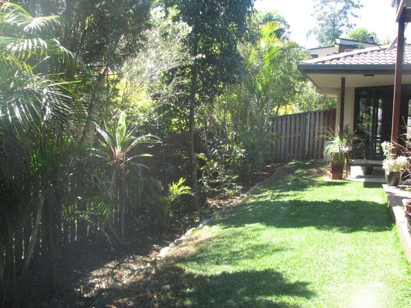 6 Lambert Drive, Maudsland QLD 4210