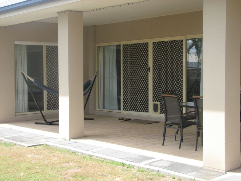 13 Irvine Street, Pacific Pines QLD 4211