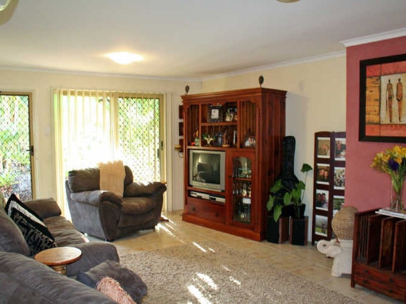 2/30 Chaplin Crescent, Oxenford QLD 4210