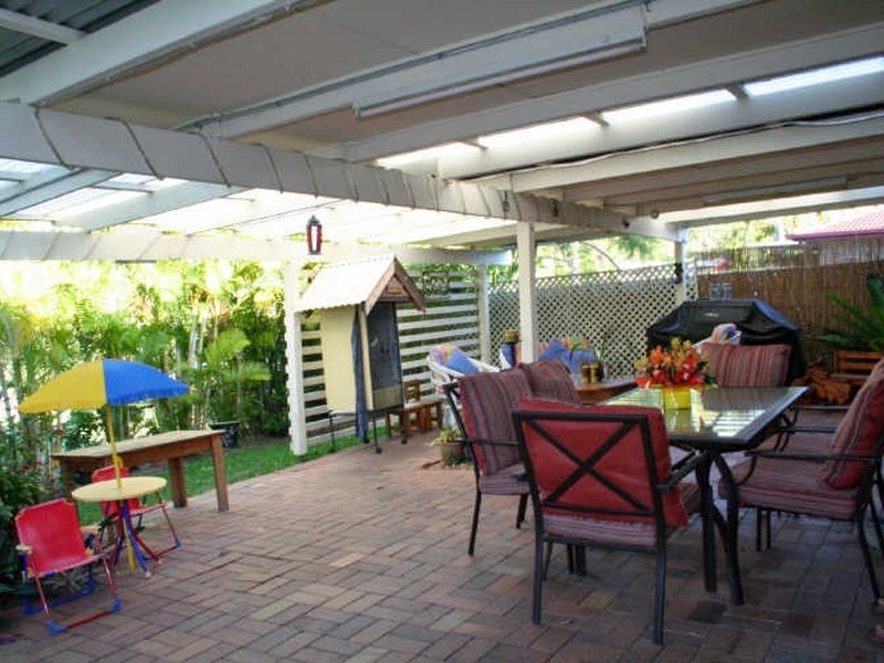 2/30 Chaplin Crescent, Oxenford QLD 4210