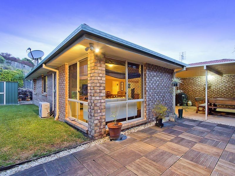 10 Boyer Street, Pacific Pines QLD 4211