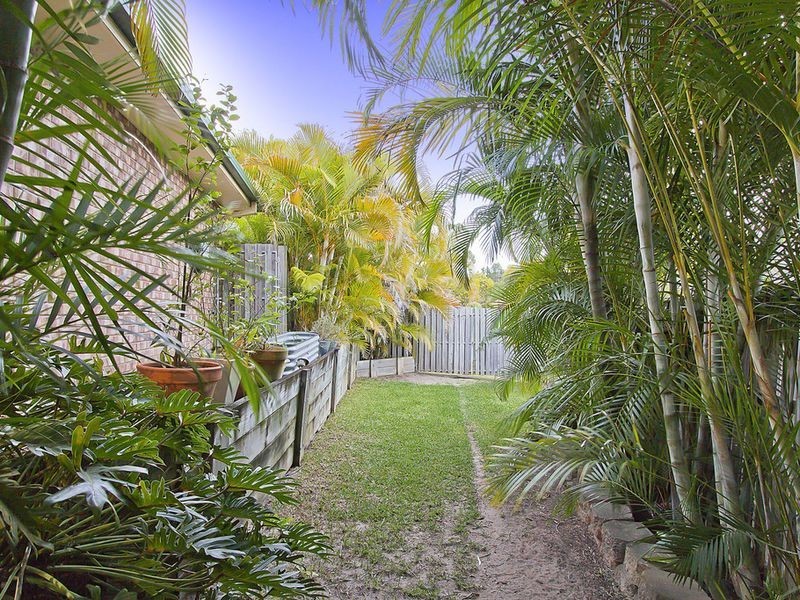 10 Boyer Street, Pacific Pines QLD 4211