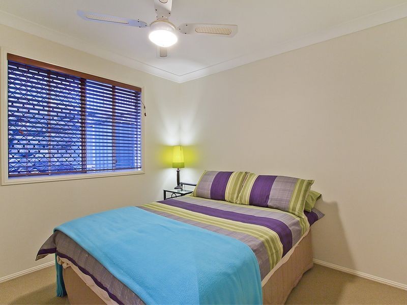 10 Boyer Street, Pacific Pines QLD 4211