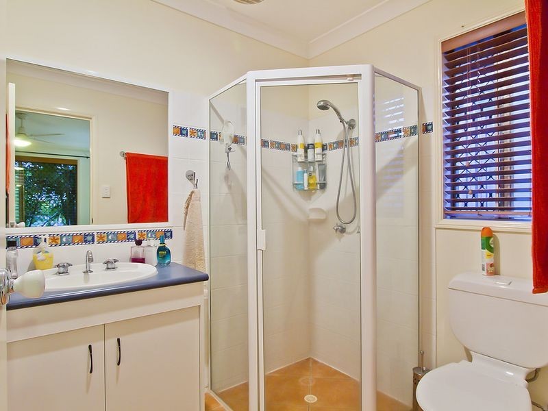 10 Boyer Street, Pacific Pines QLD 4211