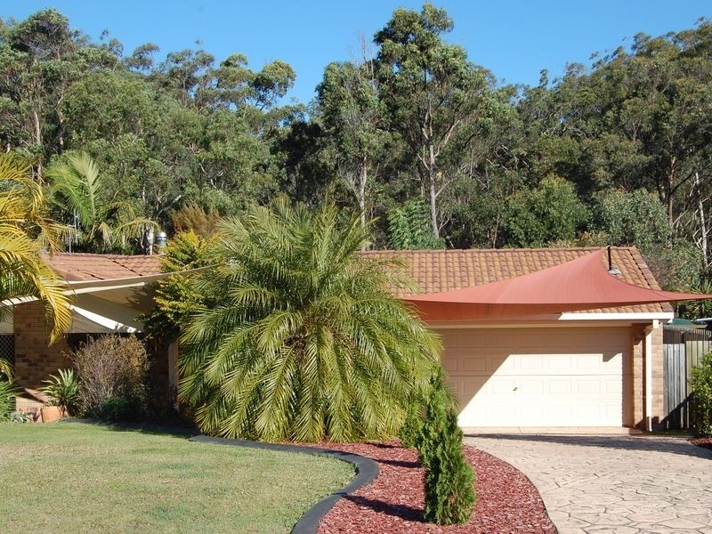 7 Gambier Crescent, Pacific Pines QLD 4211