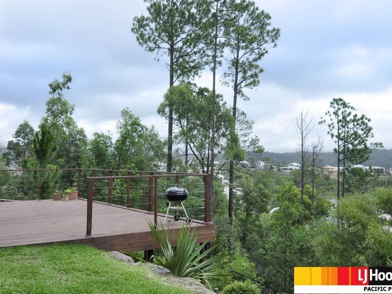 24 Hillary Circuit, Pacific Pines QLD 4211