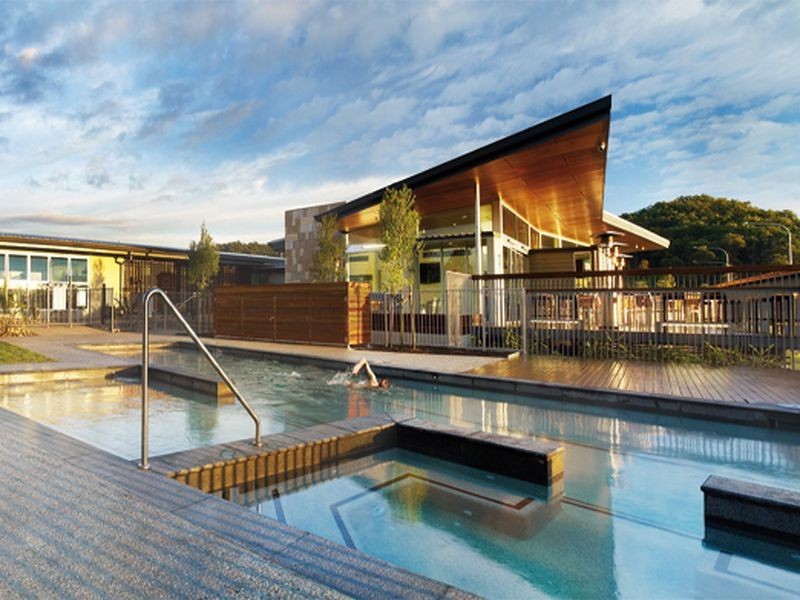 7 Meadow Court, Maudsland QLD 4210